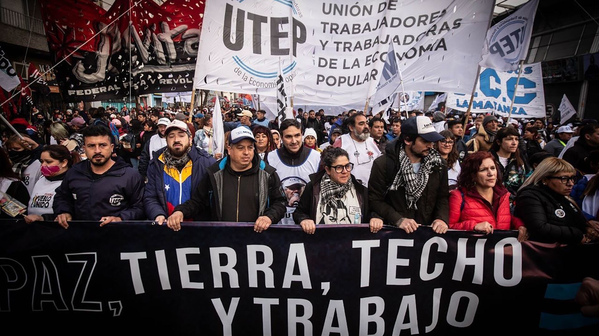 Con la CGT y la CTA, los movimientos sociales marcharán contra el Gobierno en el día de San Cayetano