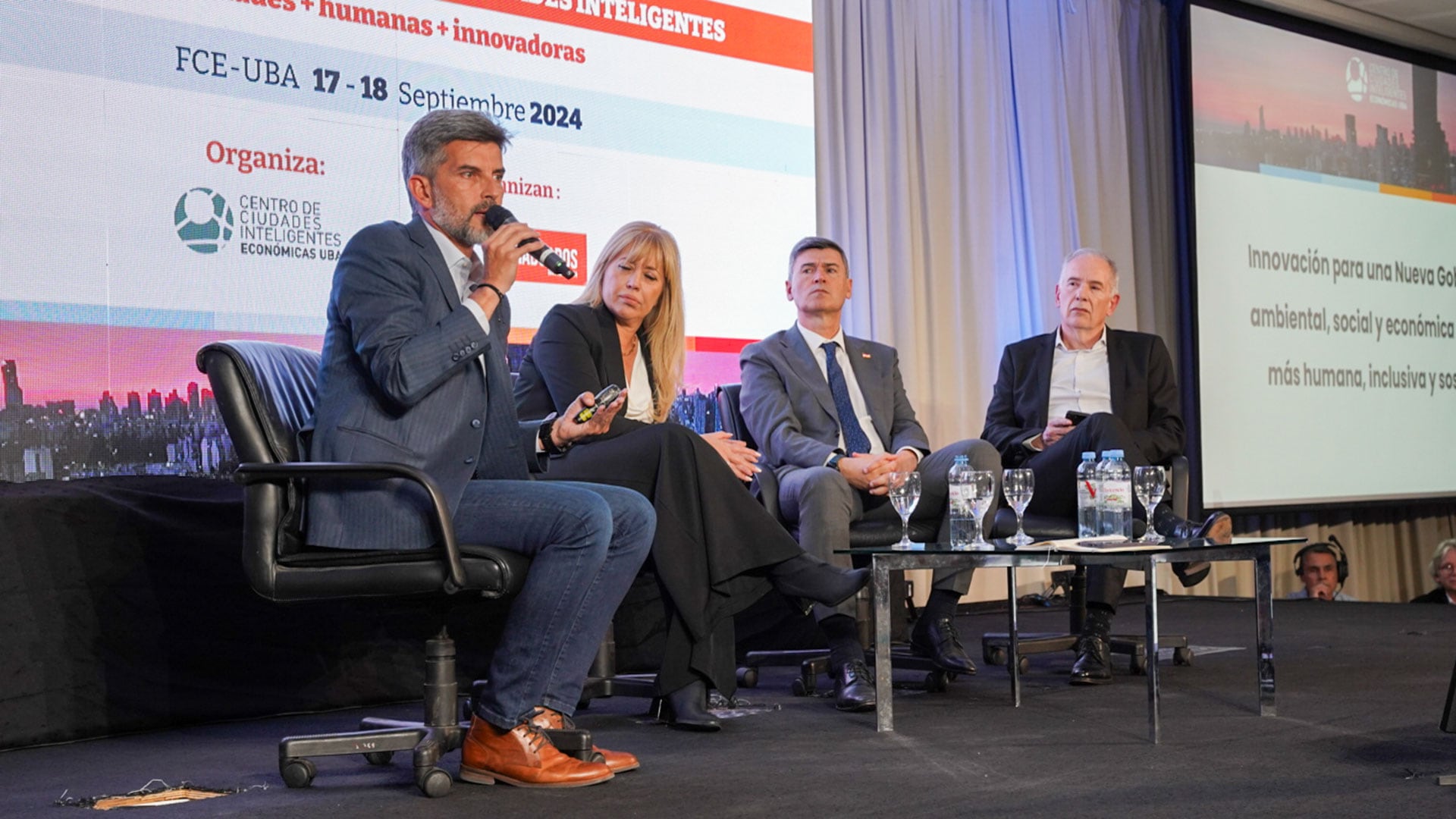 Intendentes debatieron en el III Congreso Internacional de Ciudades Inteligentes sobre los desafíos en sus territorios