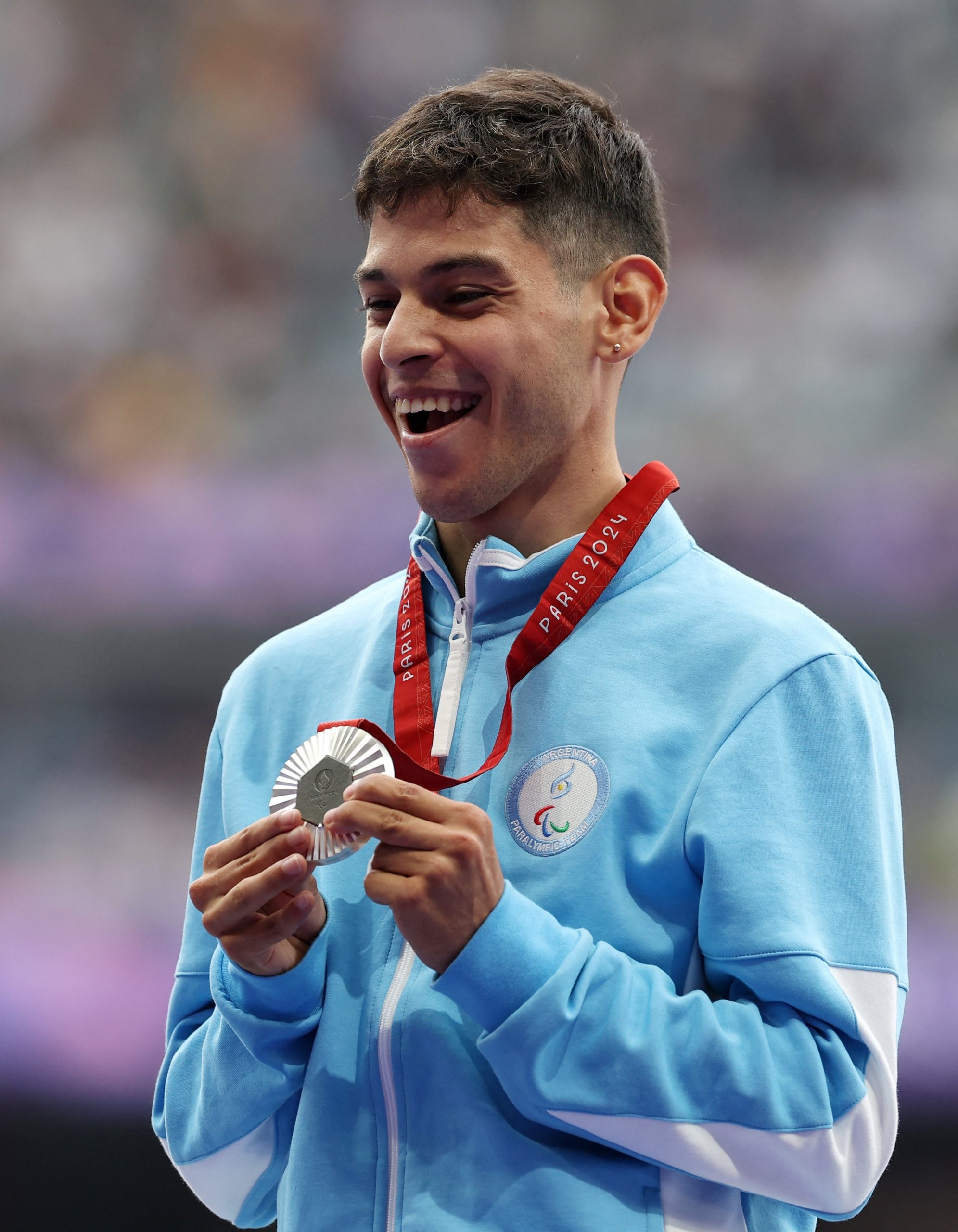 La apasionante definición por “photo finish” que le dio una medalla de plata al argentino Alexis Chávez en París 2024