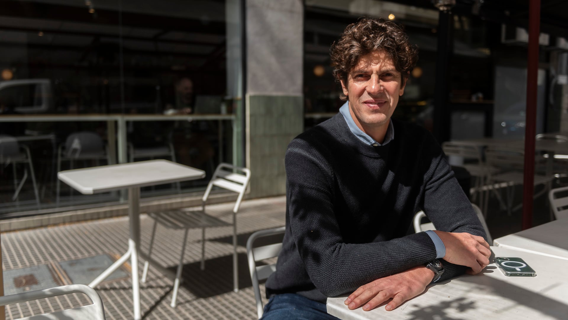 Martín Lousteau acusó a los diputados radicales de “traicionar a los jubilados a cambio de beneficios personales”